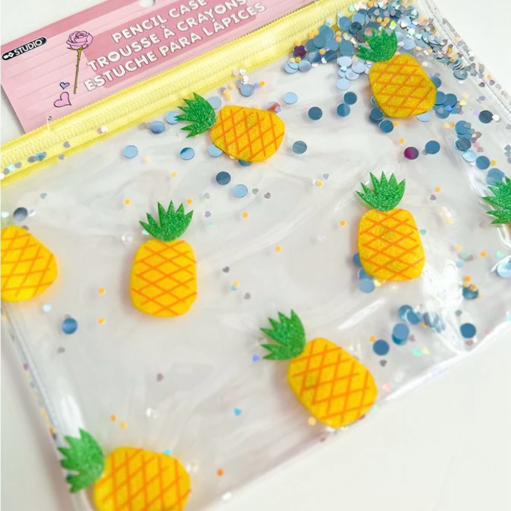 STUDIO CLEAR PINEAPPLE KIDS PENCIL CASE